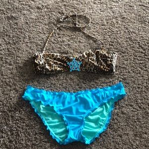 Victoria’s Secret leopard bandeau top & scrunch bottom bikini